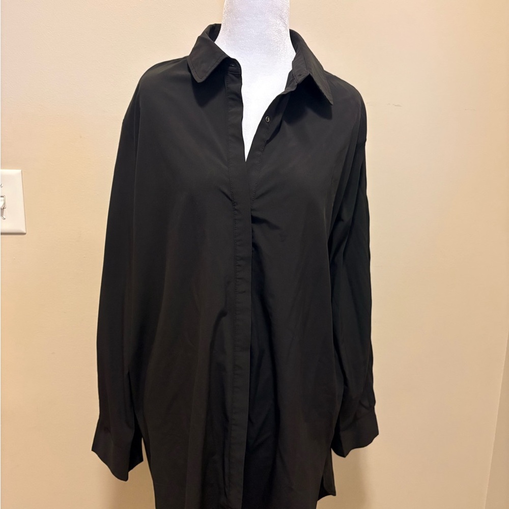 MPG Women's Black Button Down Shirt (stretchy)
